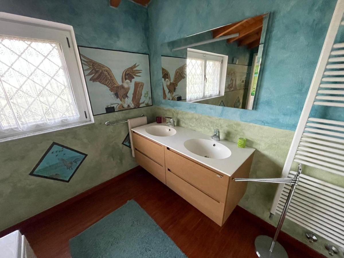 Lussuosa Villa Vicino Alla Stazione Caronno Pertusella Kültér fotó