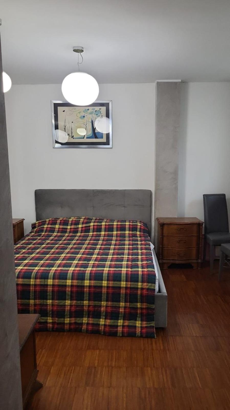 Lussuosa Villa Vicino Alla Stazione Caronno Pertusella Kültér fotó